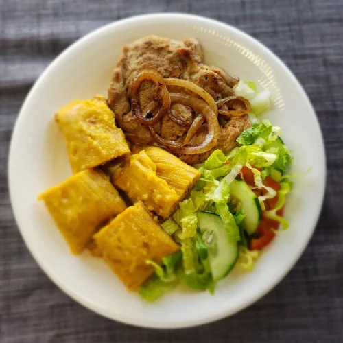 tropicalinternationalflavor_1672248101_3003357212995895233_43888470142